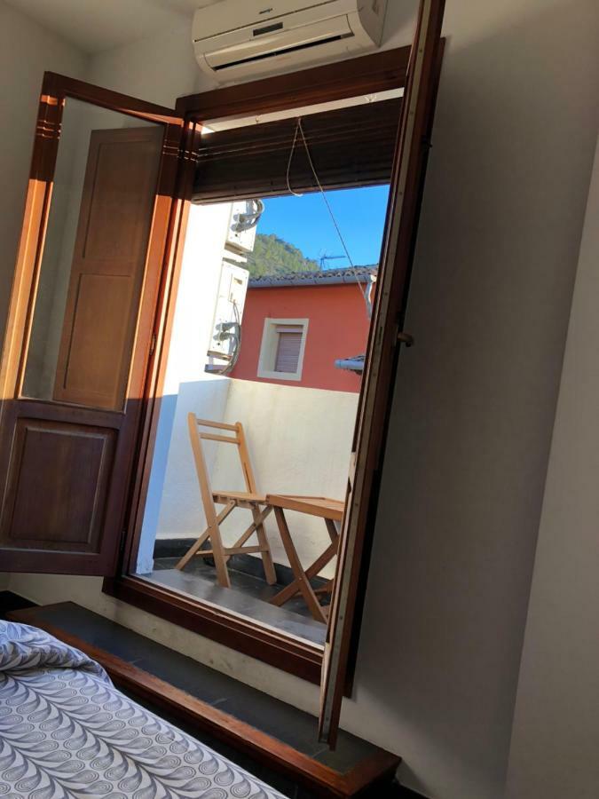 Double Room,863903834:JPEG